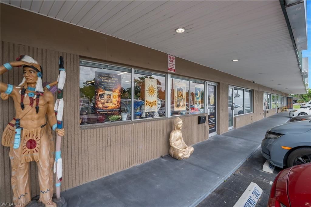 710 Pondella Rd, Unit 6&7, North Fort Myers, FL 33903 Photo