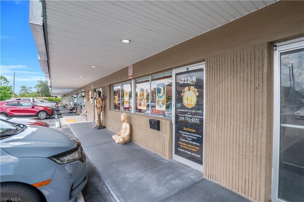710 Pondella Rd, Unit 6&7, North Fort Myers, FL 33903 Photo