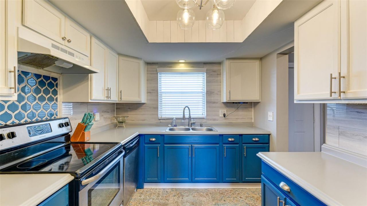3276 Lake Bayshore Drive N, Unit O-517, Bradenton, FL 34205 Photo