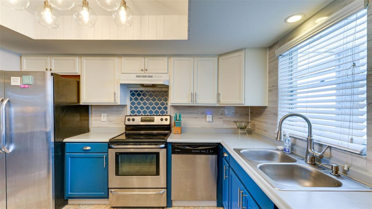 3276 Lake Bayshore Drive N, Unit O-517, Bradenton, FL 34205 Photo