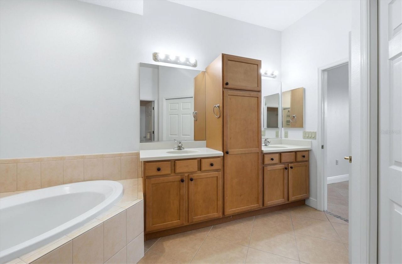 8434 Miramar Way, Lakewood Ranch, FL 34202 Photo