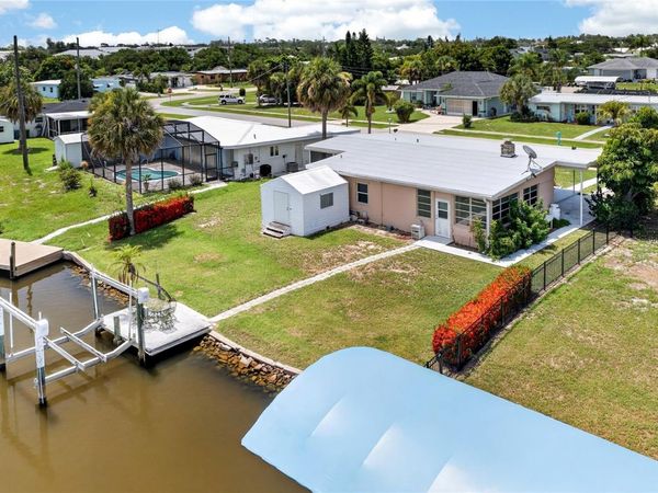 321 WEBER TERRACE , PORT CHARLOTTE, FL 33952