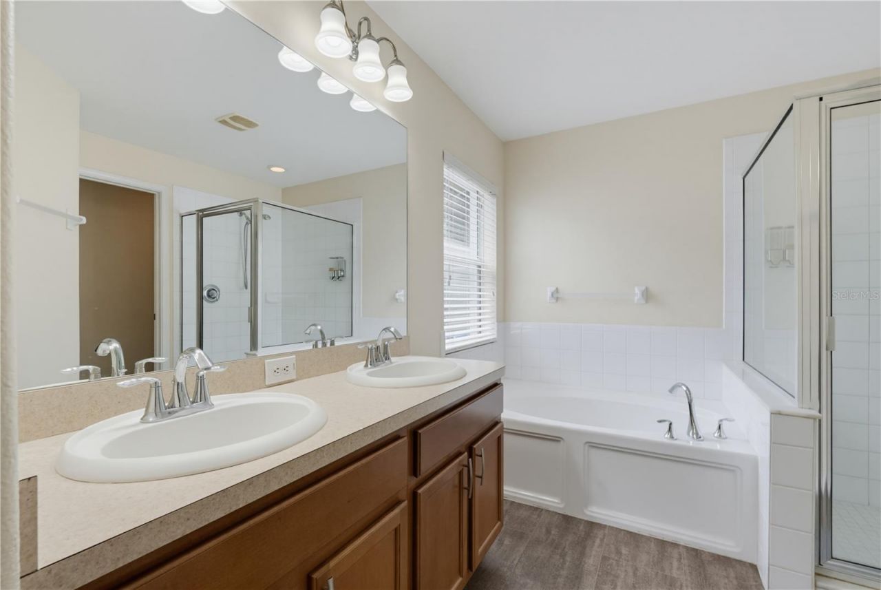 7512 Turtle View Drive , Ruskin, FL 33573 Photo