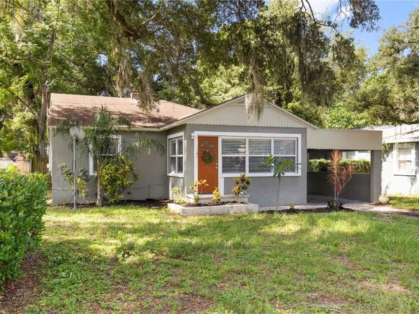 2013 E HENRY AVENUE, TAMPA, FL 33610