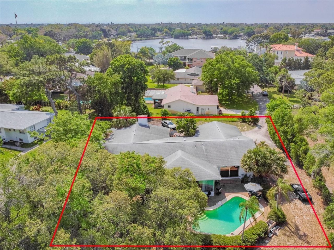 425 Craig Drive, Tarpon Springs, FL 34689 Photo