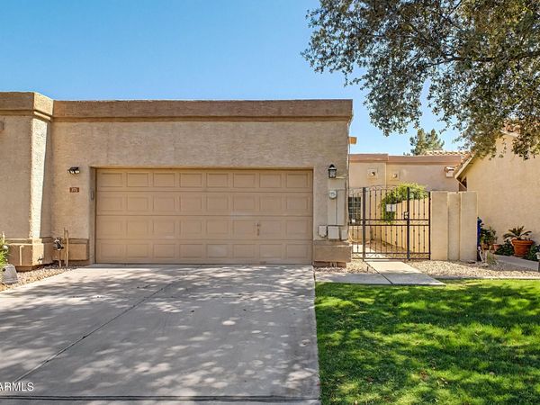 371 W LODGE Drive, Tempe, AZ 85283