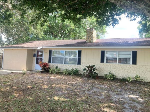 401 Easy Street, Sebastian, FL 32958