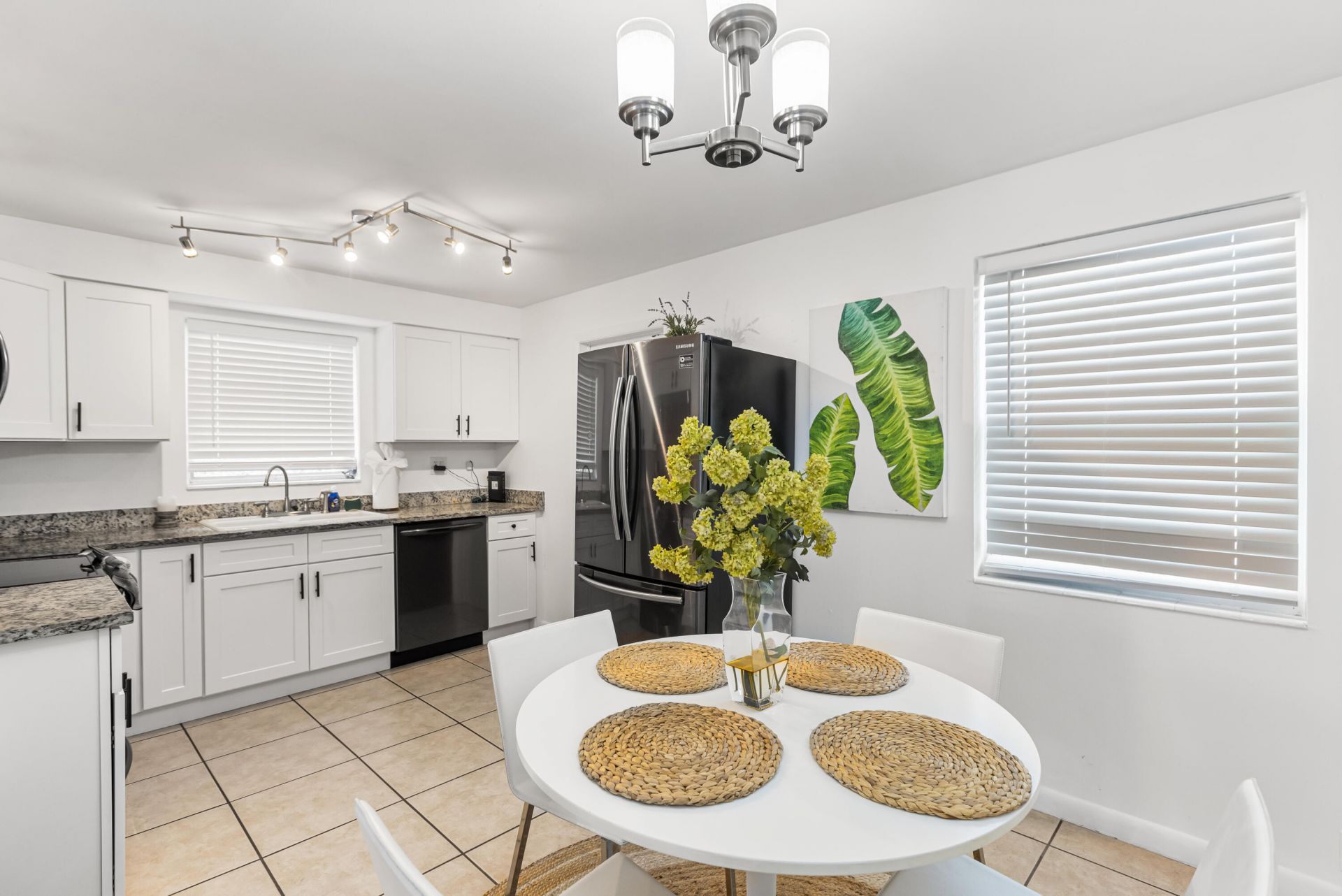 2191 Thomasson Drive, Naples, FL 34112 Photo