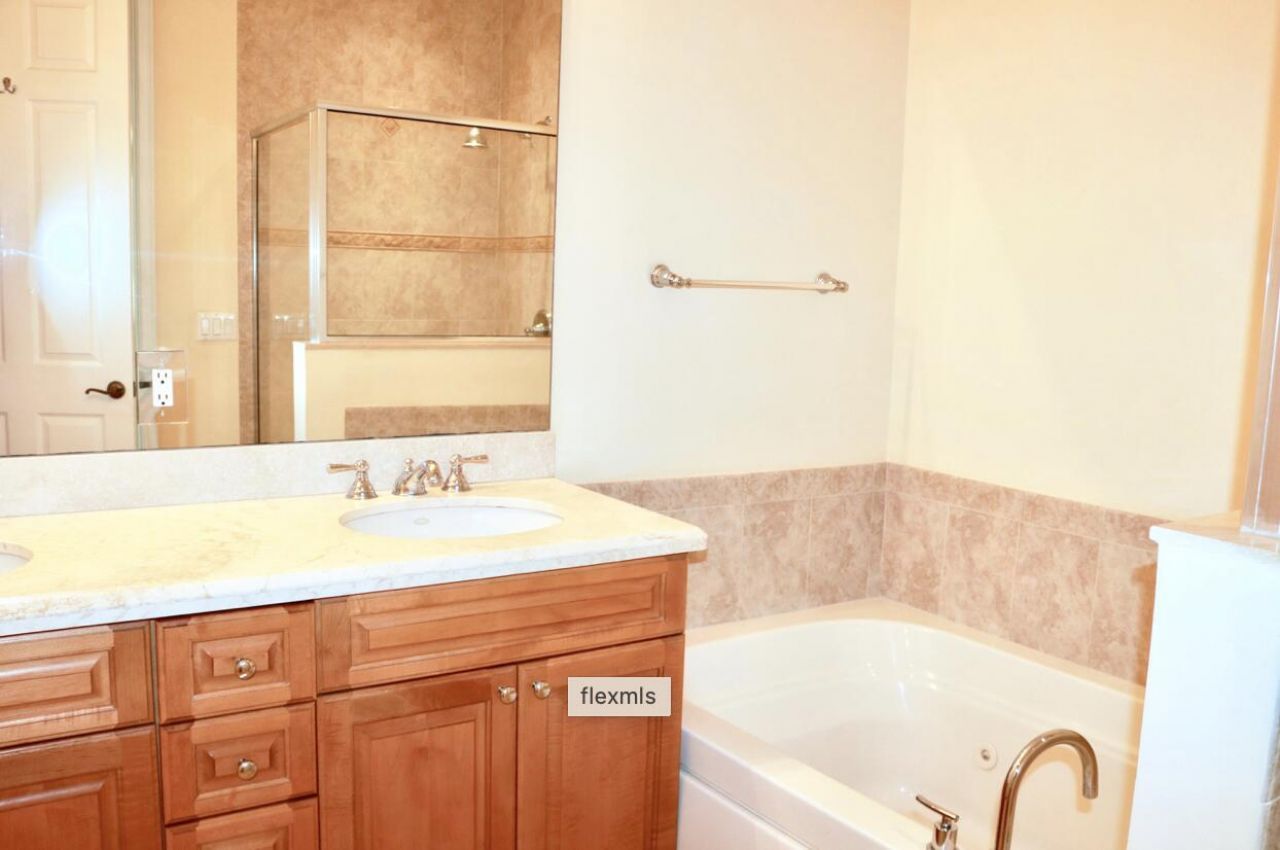 3042 Waterside Circle, Boynton Beach, FL 33435 Photo