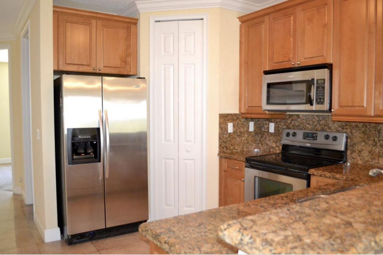 3042 Waterside Circle, Boynton Beach, FL 33435 Photo