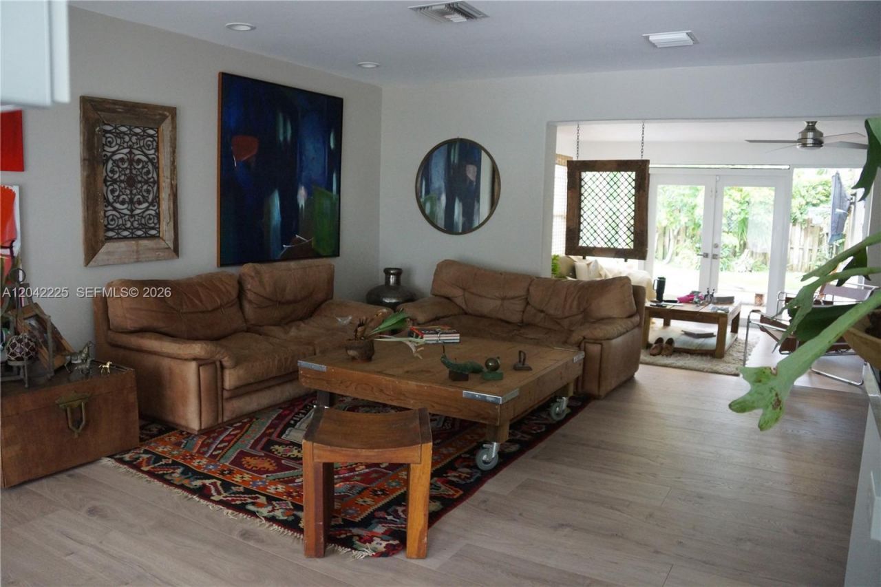 1251 SW 11th Ter, Boca Raton, FL 33486 Photo