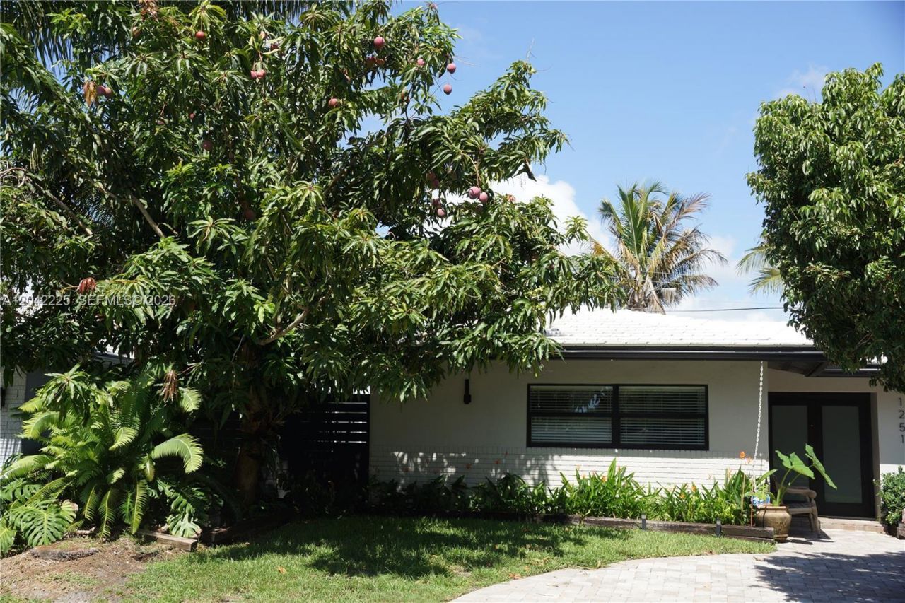 1251 SW 11th Ter, Boca Raton, FL 33486 Photo