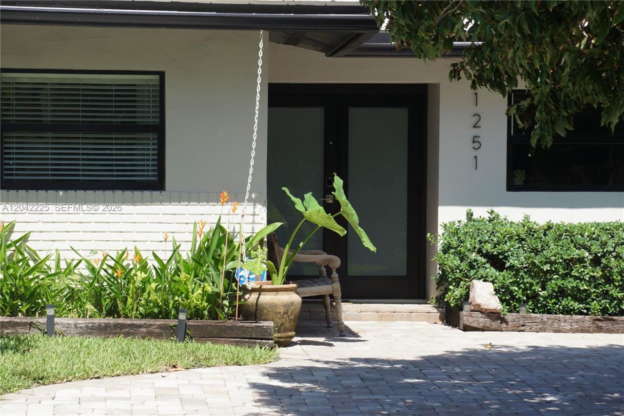 1251 SW 11th Ter, Boca Raton, FL 33486 Photo