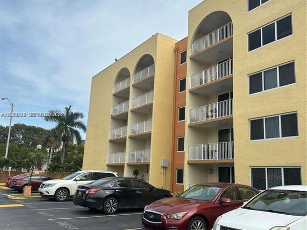 6970 NW 186th St , Unit 3-502, Hialeah, FL 33015