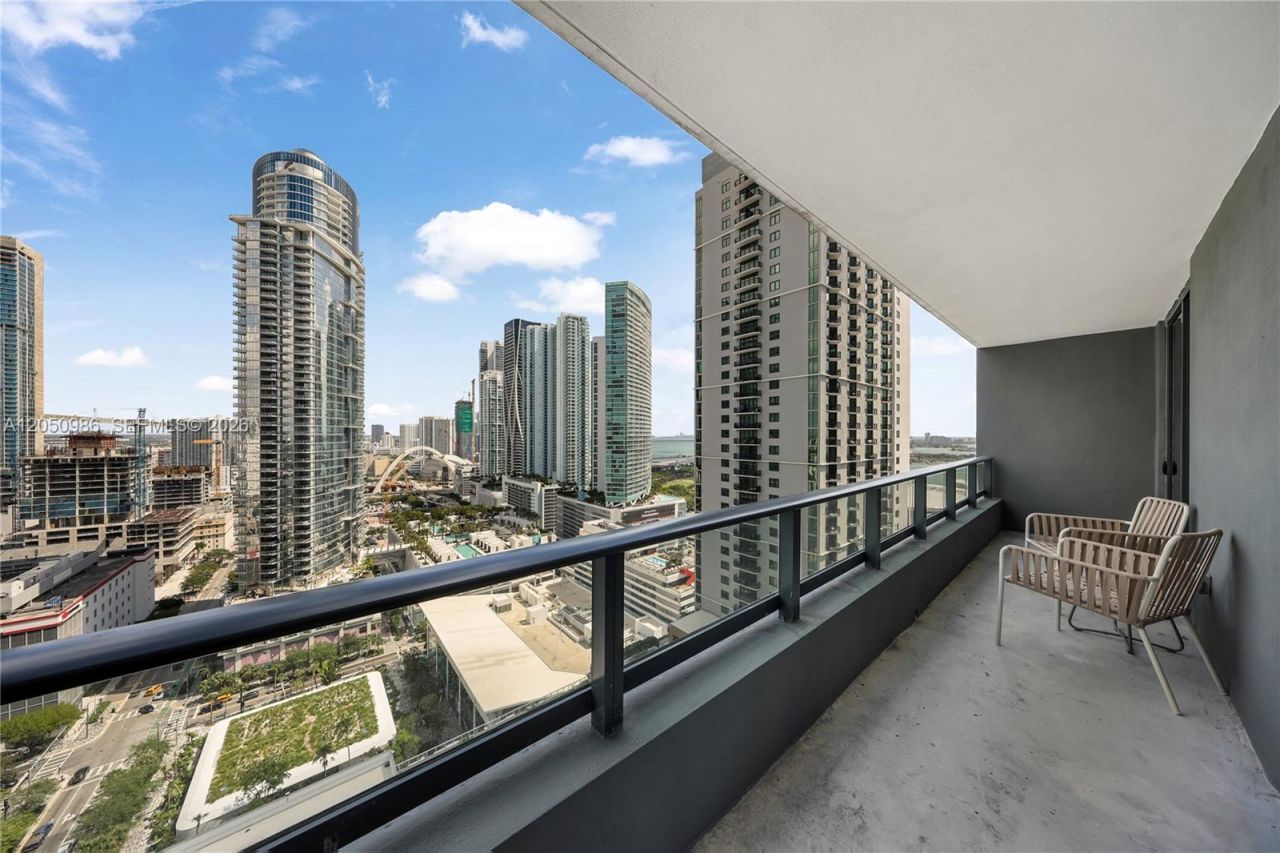 159 NE 6 Street , Unit 2402, Miami, FL 33132 Photo