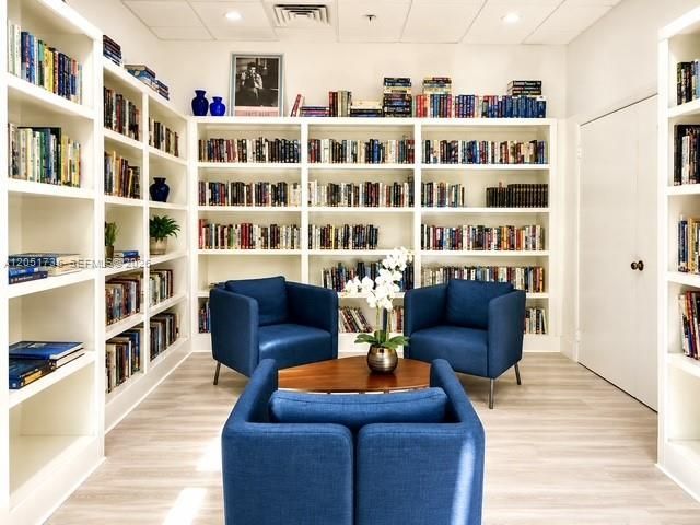 1450 Brickell Bay Dr , Unit 801, Miami, FL 33131 Photo