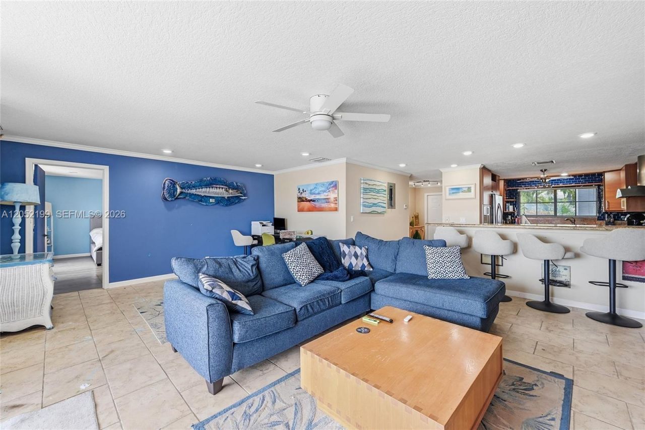801 Palm Trl, Unit 10, Delray Beach, FL 33483 Photo