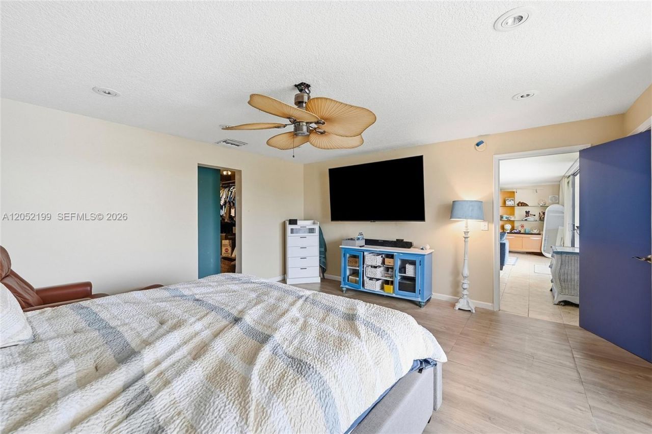 801 Palm Trl, Unit 10, Delray Beach, FL 33483 Photo