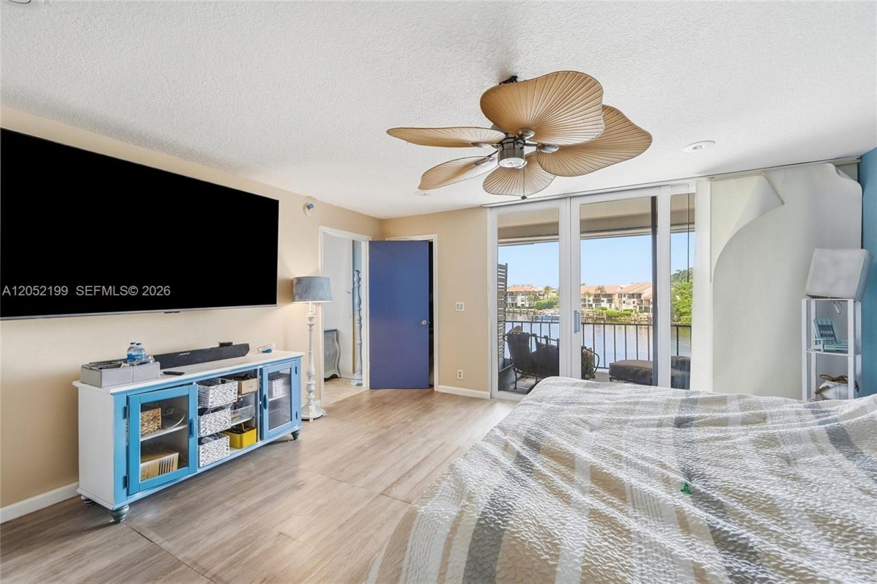 801 Palm Trl, Unit 10, Delray Beach, FL 33483 Photo