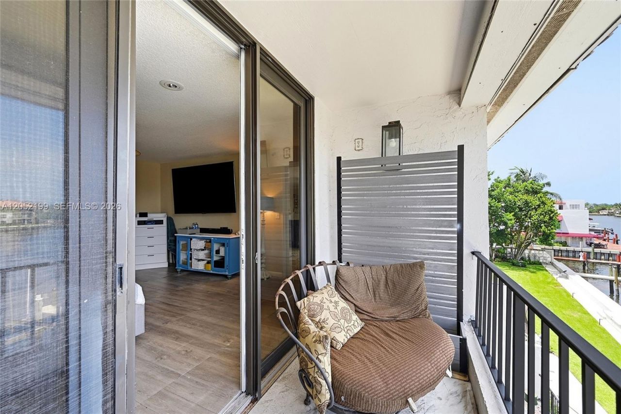 801 Palm Trl, Unit 10, Delray Beach, FL 33483 Photo