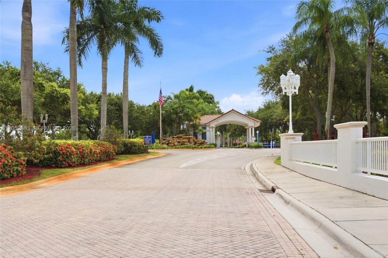 2293 NW 170th Ave , Unit 2293, Pembroke Pines, FL 33028 Photo