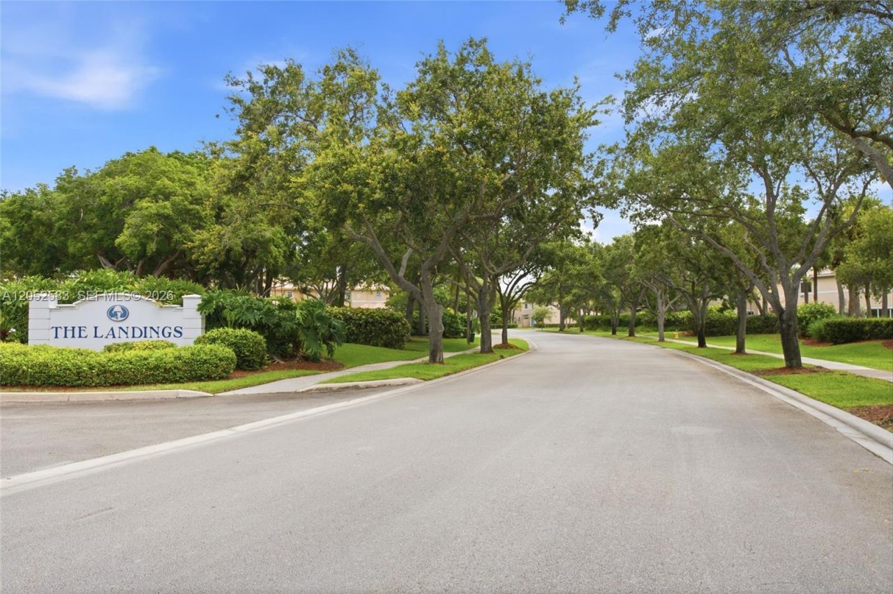 2293 NW 170th Ave , Unit 2293, Pembroke Pines, FL 33028 Photo
