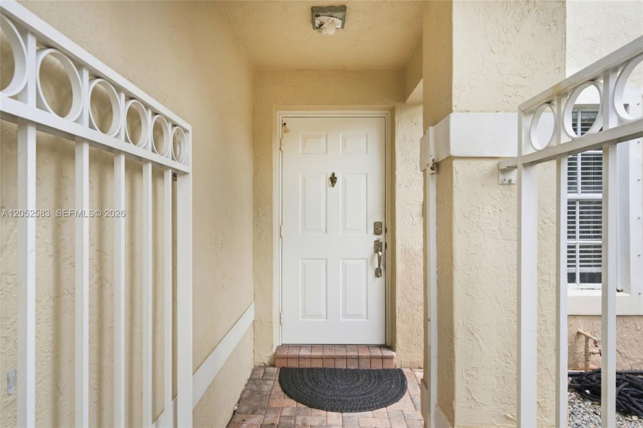 2293 NW 170th Ave , Unit 2293, Pembroke Pines, FL 33028 Photo
