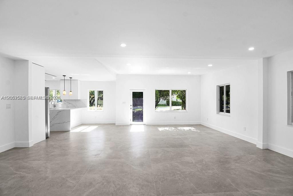 7902 SW 67th Ave, South Miami, FL 33143 Photo