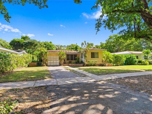 1505 Zoreta Ave , Coral Gables, FL 33146