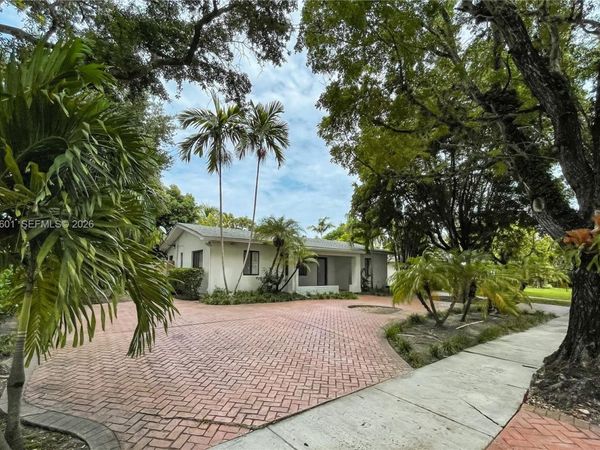 8045 SW 62nd Ct, Miami, FL 33143