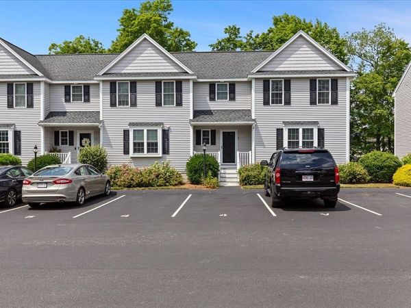4 Cassidy Pl, Unit 4, Bridgewater, MA 02324