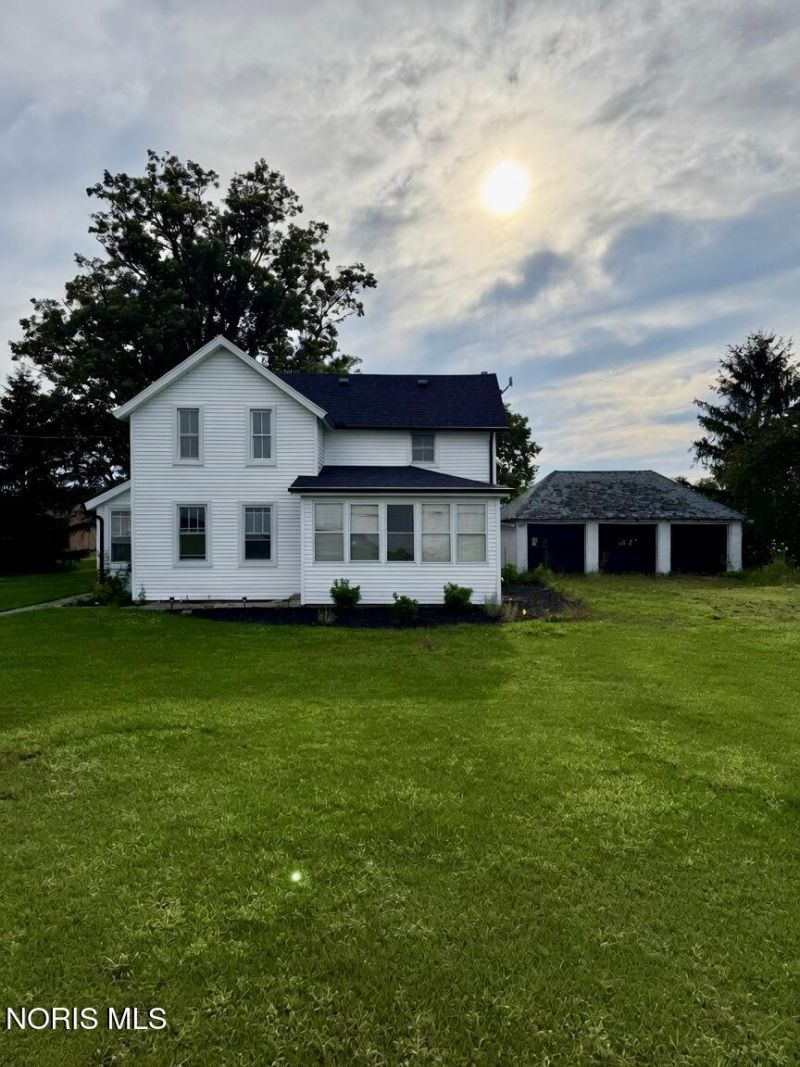 3135 N Bolander Road, Genoa, OH 43430 Main Photo
