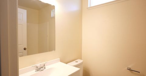194 6th Street, Fernley, NV 89408 Photo