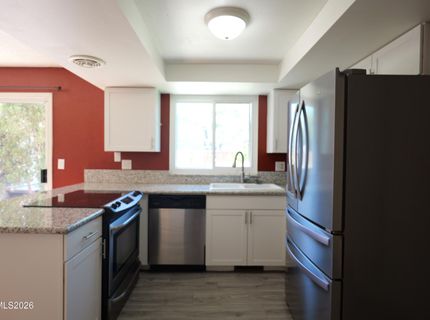 194 6th Street, Fernley, NV 89408 Photo