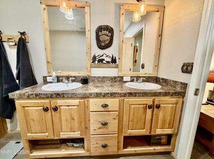 7990 Sunset Drive, Winnemucca, NV 89445 Photo