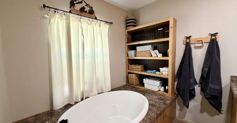 7990 Sunset Drive, Winnemucca, NV 89445 Photo