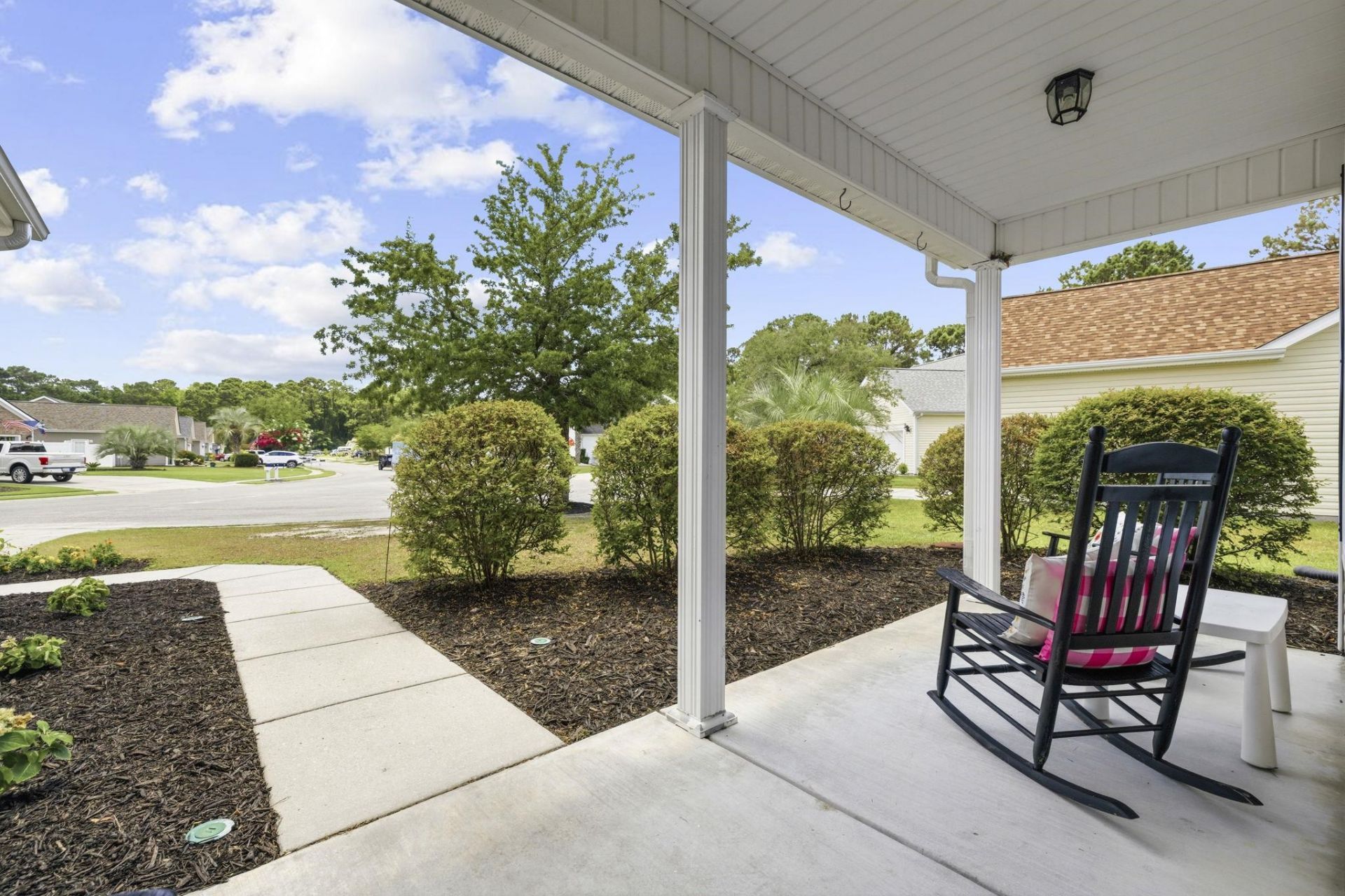 622 Vermillion Dr. Photo 6