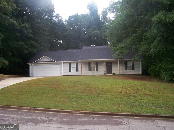 111 Wolf Creek Way, Locust Grove, GA 30248