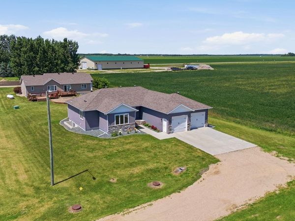 210 5th Street, Christine, ND 58015