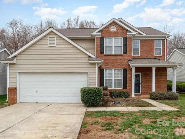 17304 Commons Crossing Drive , Charlotte, NC 28277
