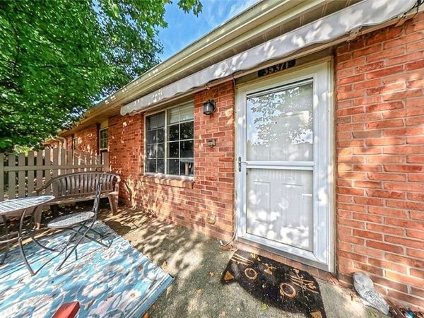 35371 Greenwich Avenue , North Ridgeville, OH 44039