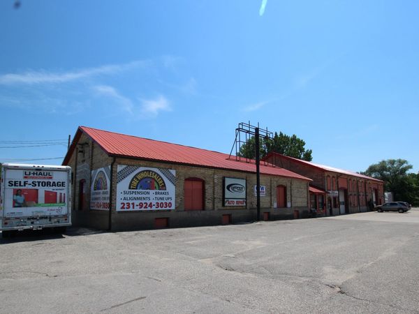 424 W Main Street, Fremont, MI 49412