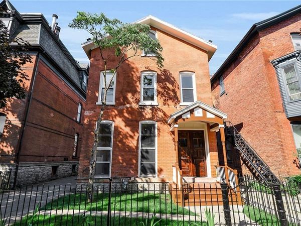 30 Whitney Place , Buffalo, NY 14201