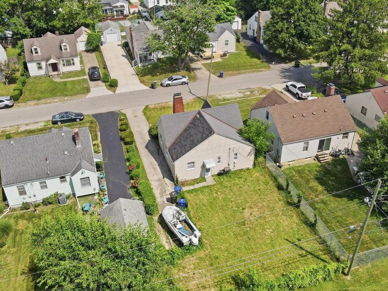1127 Wildwood Avenue, Columbus, OH 43219 Photo 3