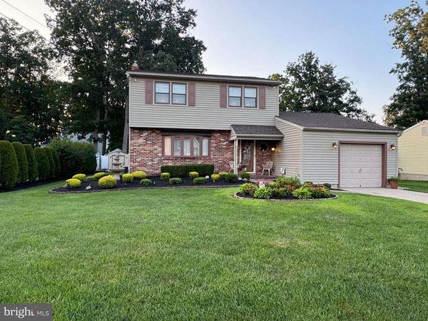 804 CANAL STREET, BLACKWOOD, NJ 08012