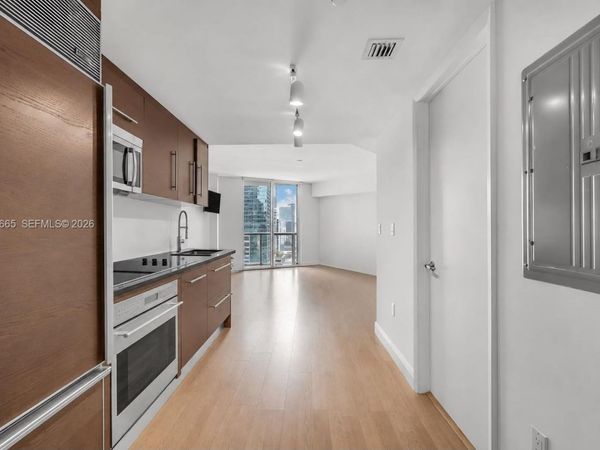 475 Brickell Ave, Unit 2508, Miami, FL 33131