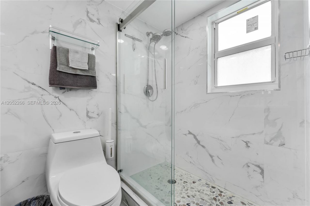 8720 N Sherman Cir, Unit 101, Miramar, FL 33025 Photo
