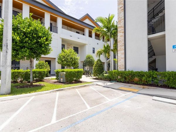 10407 NW 82nd St , Unit 12, Doral, FL 33178