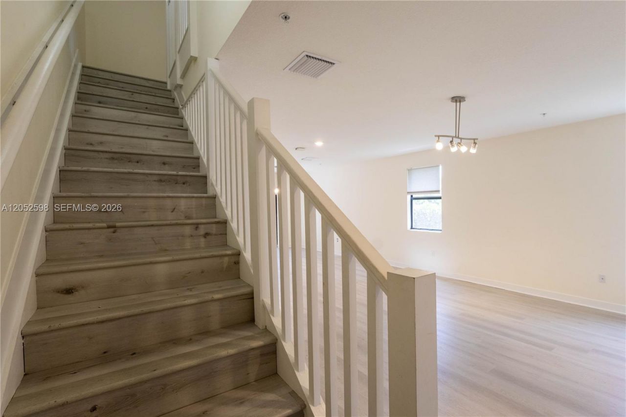 10407 NW 82nd St, Unit 12, Doral, FL 33178 Photo