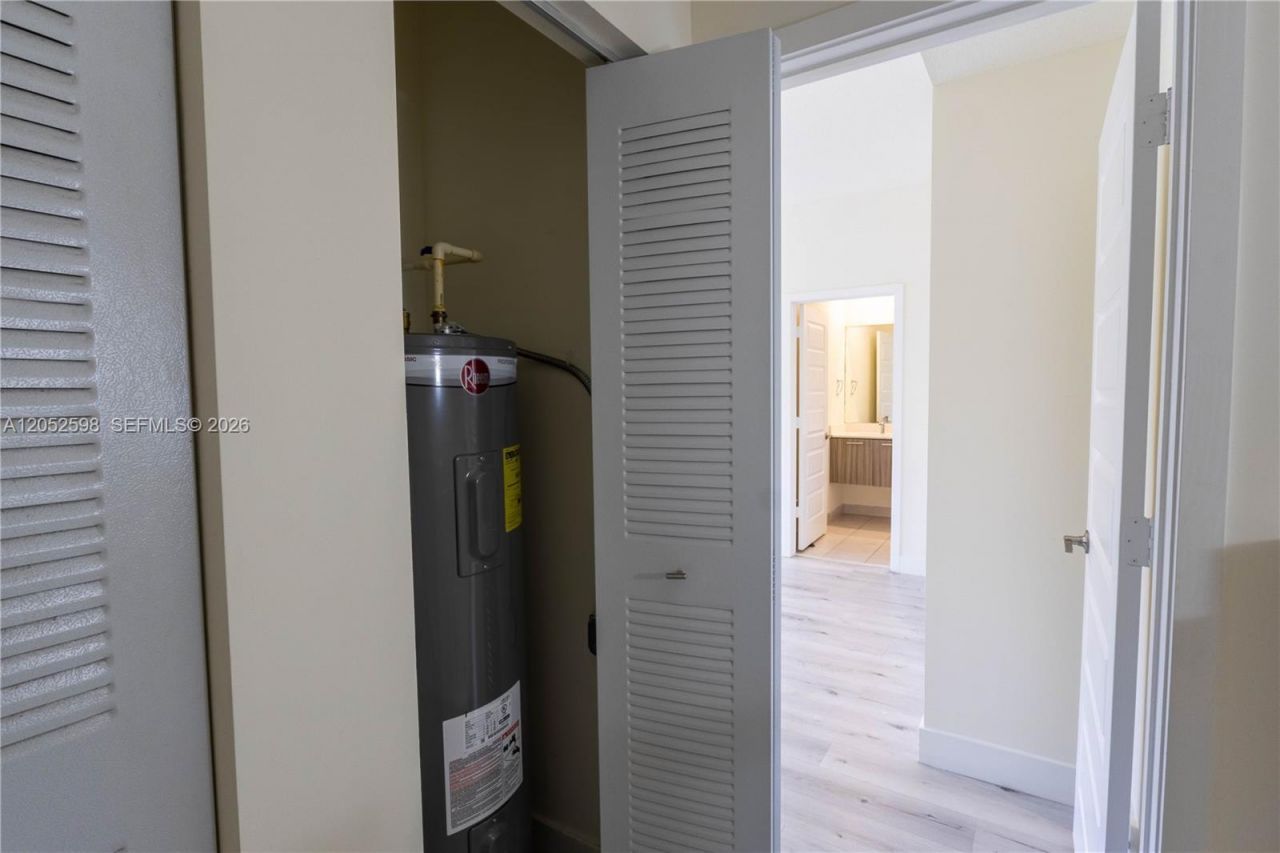 10407 NW 82nd St, Unit 12, Doral, FL 33178 Photo